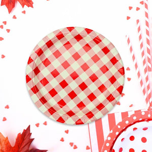 Red and white check picnic party plates 20 pack