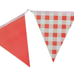 Red and white check party garland decoration