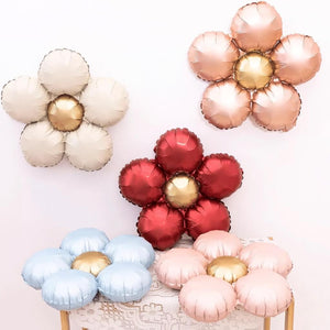 Vintage coloured five-petal daisy foil balloons with gold centre