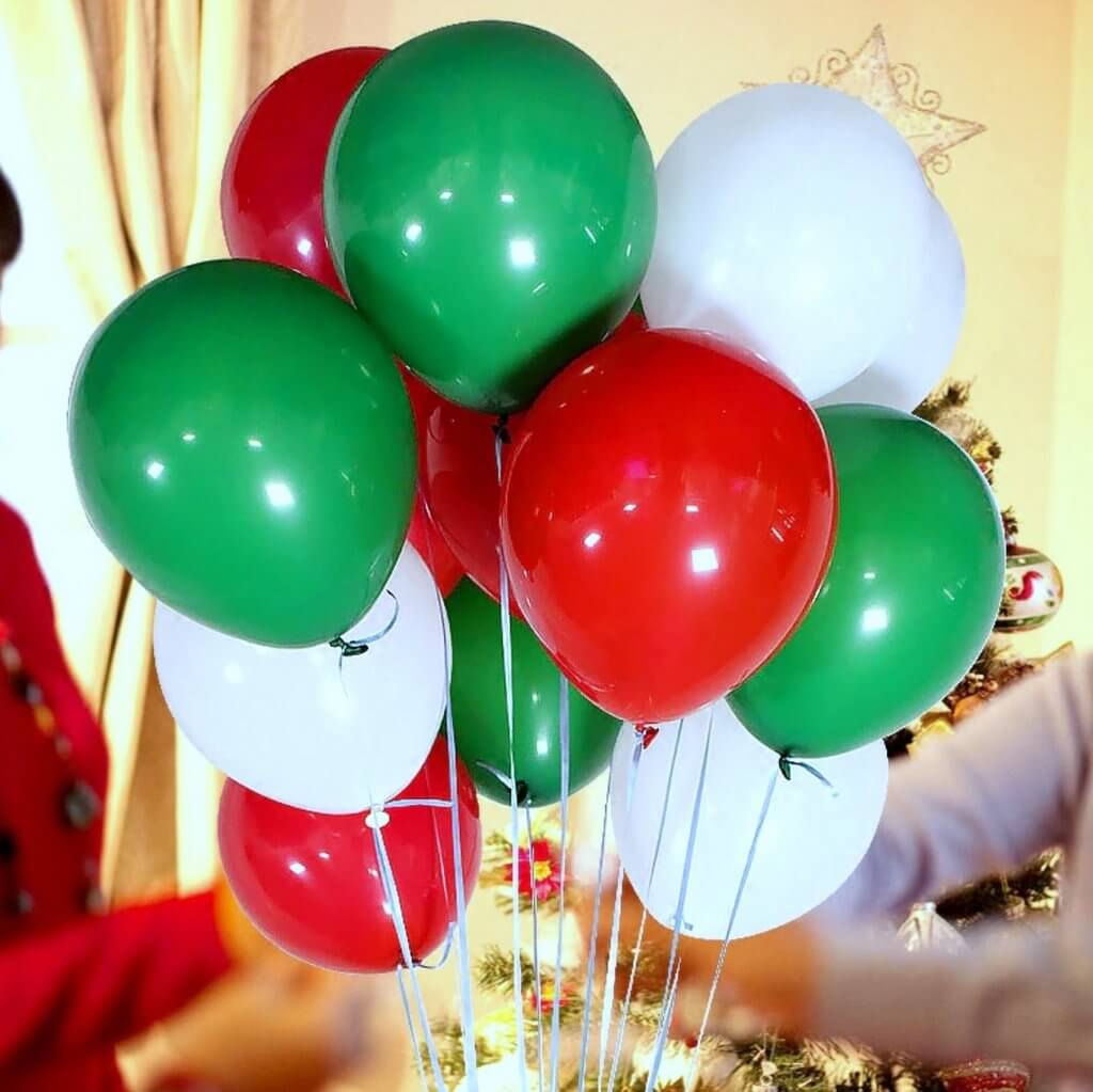 12 Inch Red, White & Green Latex Balloon Bouquet - Christmas Party Decorations