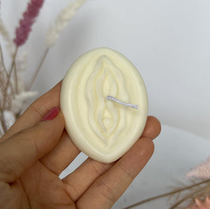 Handmade 3D Sexy Pussy Soy Candle - Cucumber, Ginger & Mint