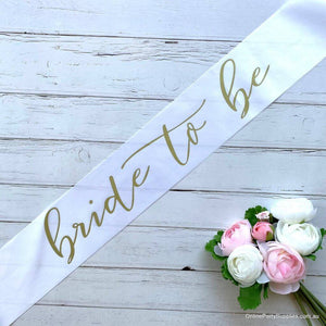 White 'Bride To Be' Bachelorette Party Satin Sash - Gold Print