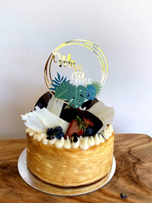 Acrylic Gold Mirror Mr and Mrs Tropical Leaf Loop Cake Topper