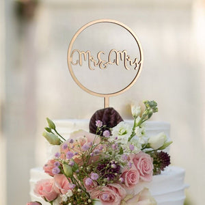 Wooden 'Mr and Mrs' Loop Wedding Engagement Bridal Shower Cake Topper
