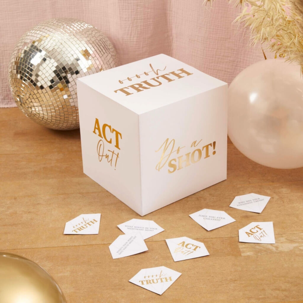 Hen Party Games & Photo Props