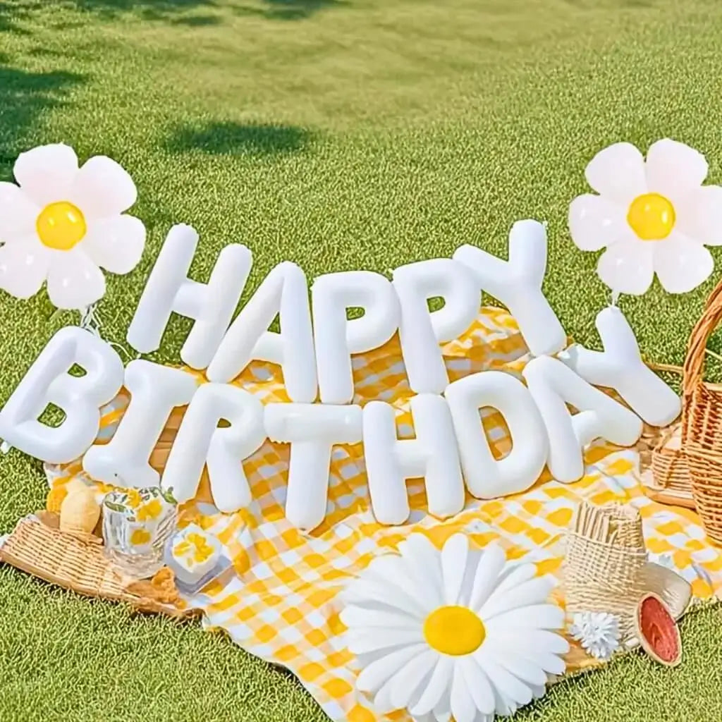 16-inch White HAPPY BIRTHDAY Foil Balloon Banner