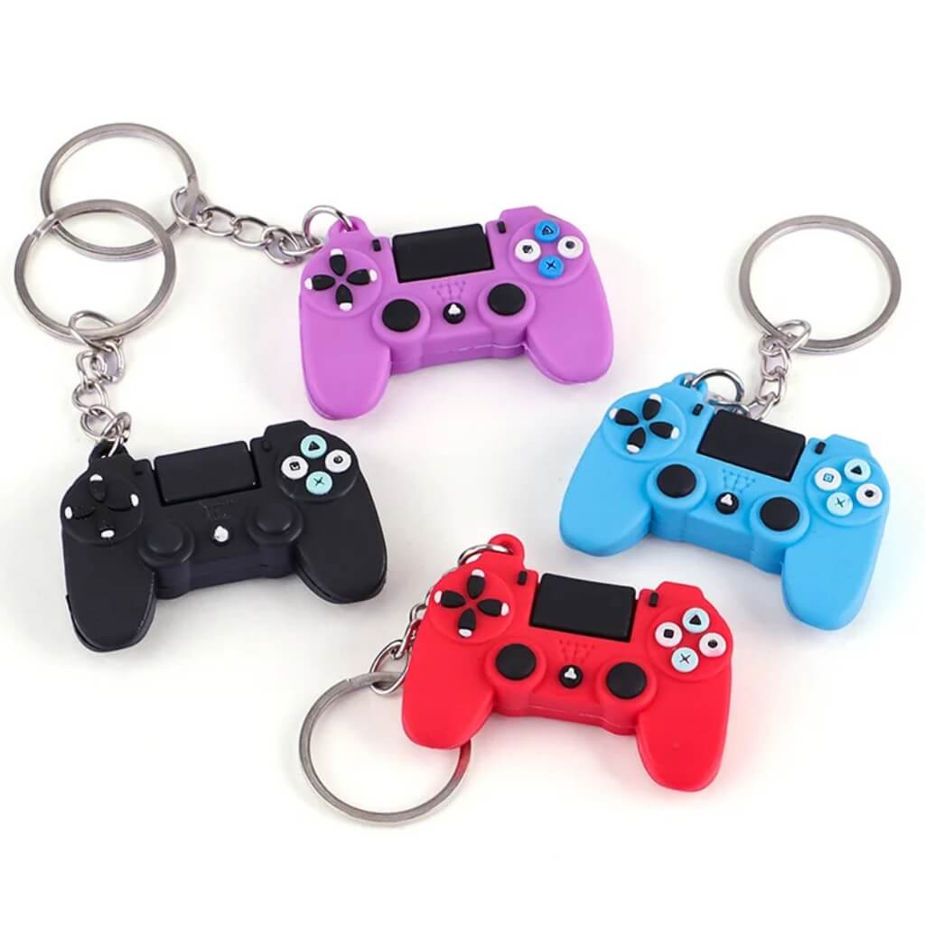 Pack of 4 Video Game Keychains – Assorted Gaming Party Favours for Kids.