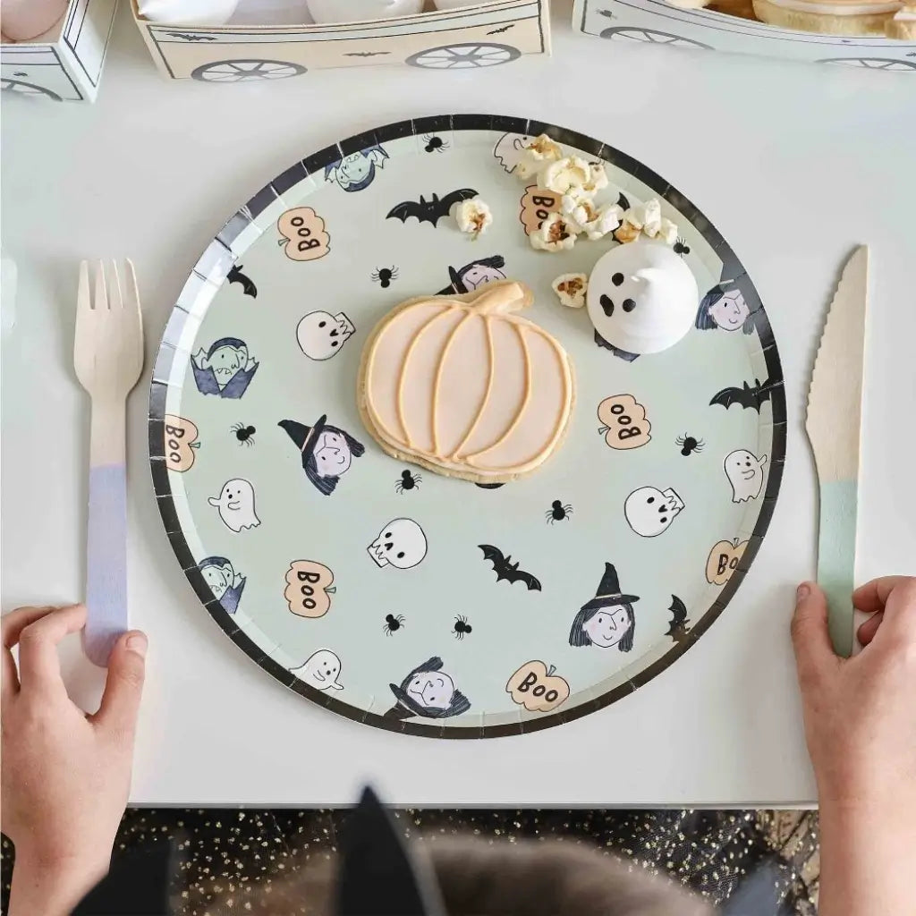 Boo Crew Vampire and Witch Halloween paper plates 25cm pack of 8