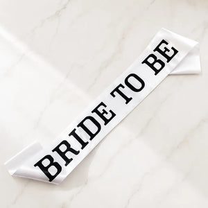 White 'BRIDE TO BE' Sash with Black Print – Elegant Hen Party &amp; Bridal Shower Accessory