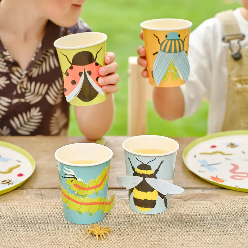 Bug Party Pop Out 3D Paper Cups 8pk