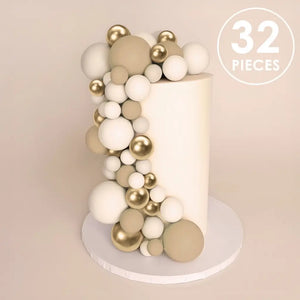 luxury cake styling decorations champagne gold on cake