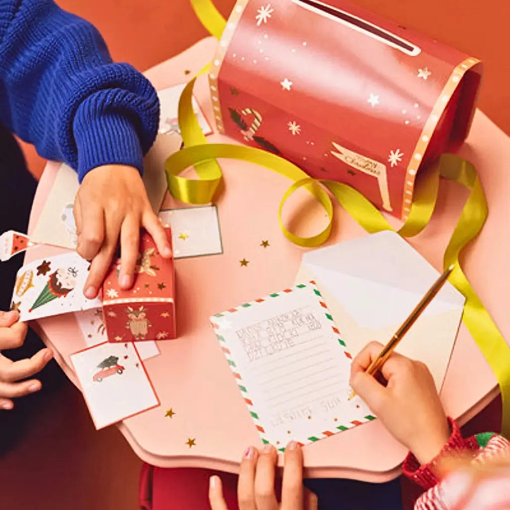 DIY Classic Christmas Santa Mailbox with 5 letters and 5 envelopes, 14x22x13cm, holiday craft kit for kids