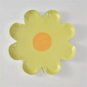 Cream Daisy Paper Plates 17cm 10pk