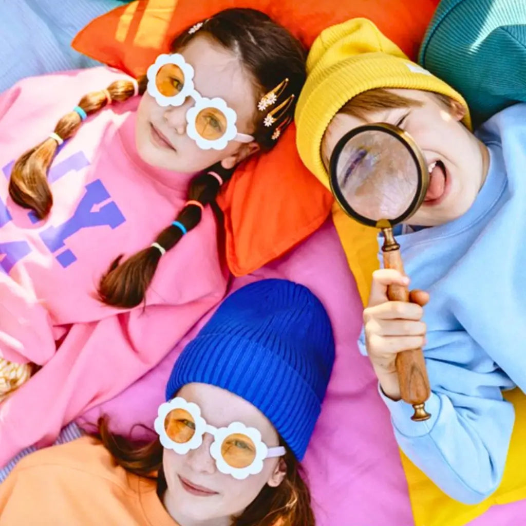 Garden party novelty glasses