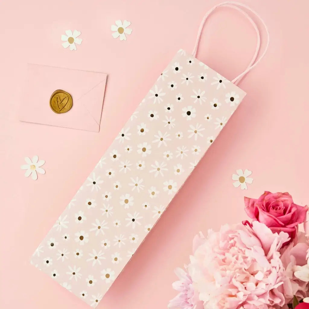 Floral pink daisy gift bag for wine or champagne bottles