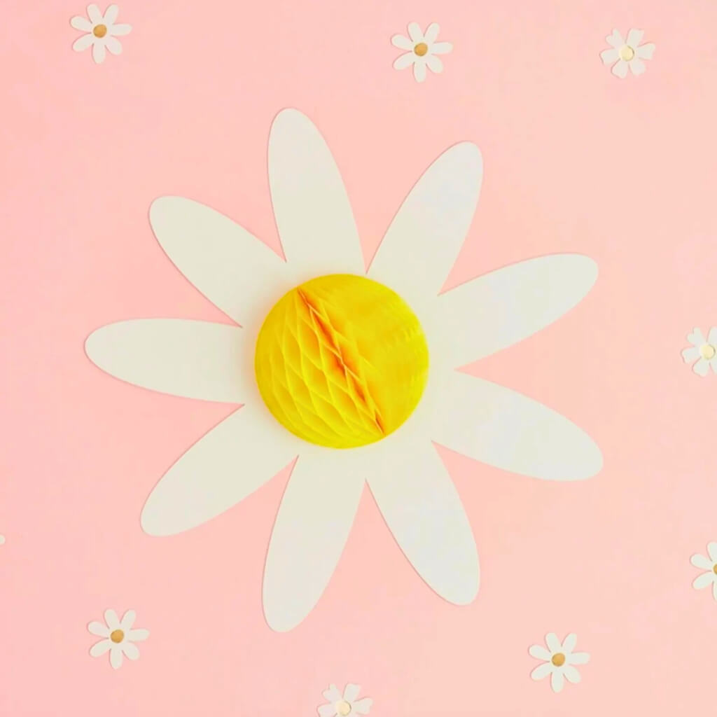 Large daisy honeycomb hanging decorations for garden or birthday parties
