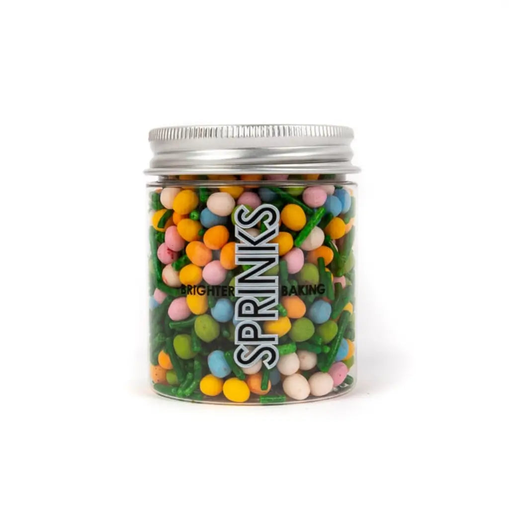 Easter sprinkle mix jar for cupcakes and cookies