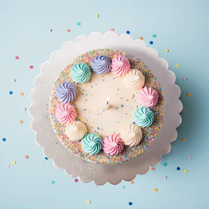 Silver scalloped cake base for Frozen and winter-themed parties