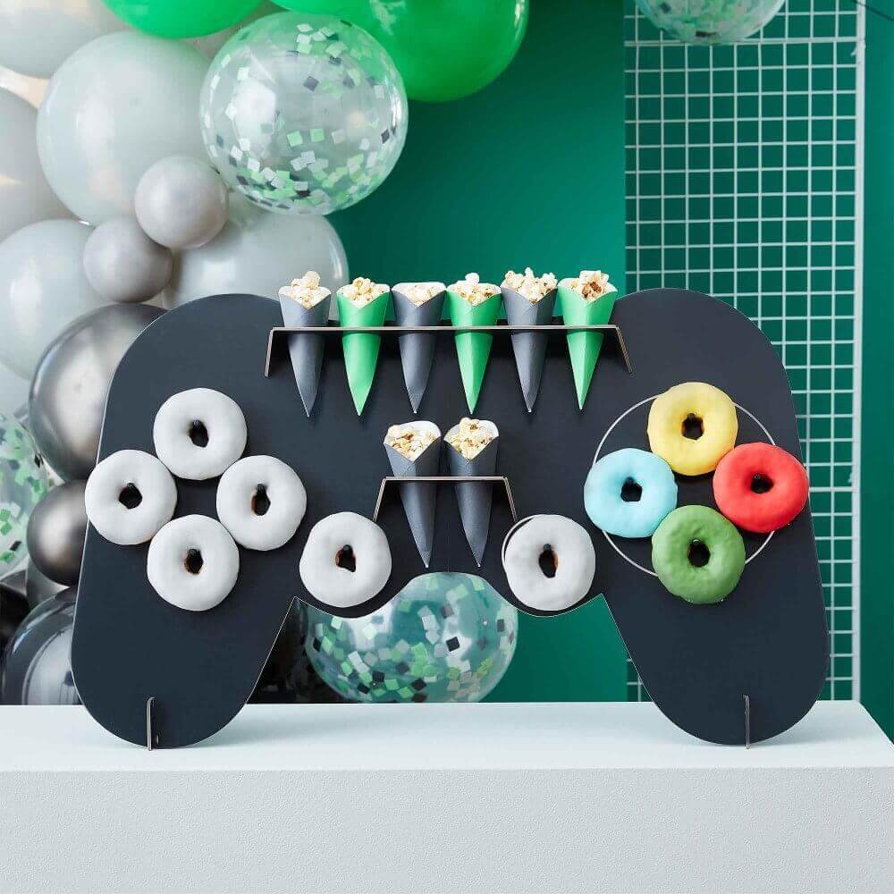 gigner ray 3D Game Controller Shaped Treat Stand with Dowels & Cones party supplies