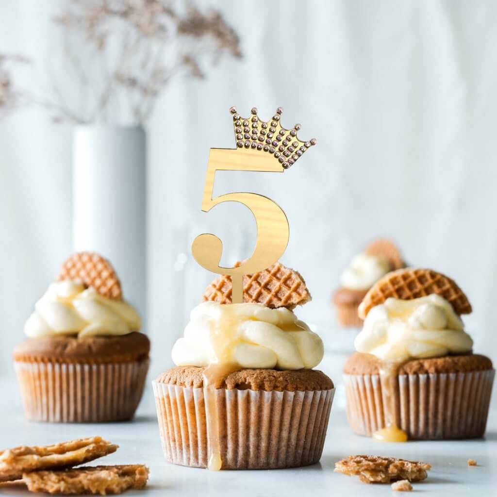 Gold Mirror Acrylic Number 5 Rhinestone Crown Cake Topper