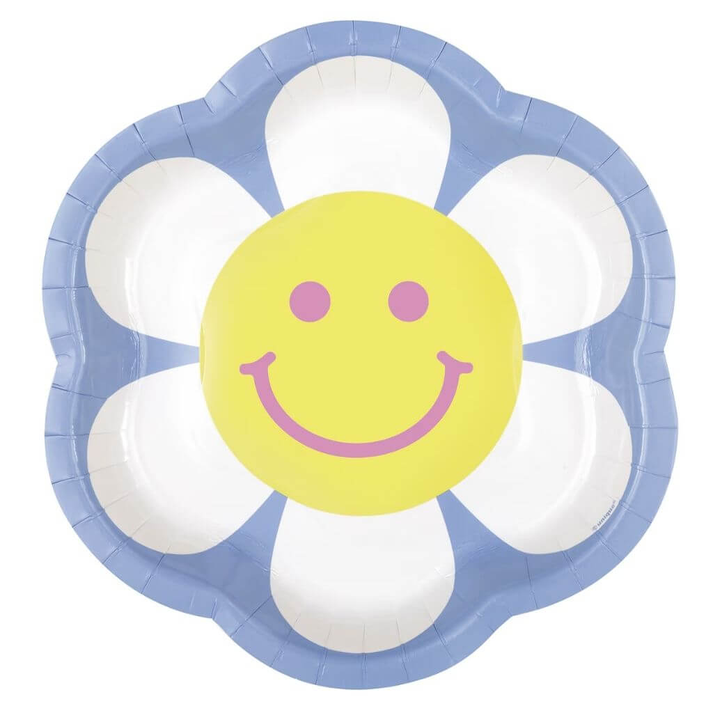 Flower-shaped paper plate with a smiley face design on a white background