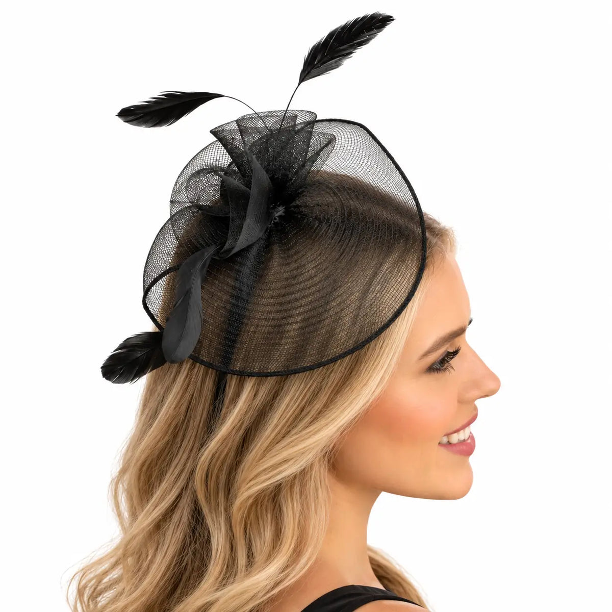 Black disc headpiece for Derby Day and monochrome racewear