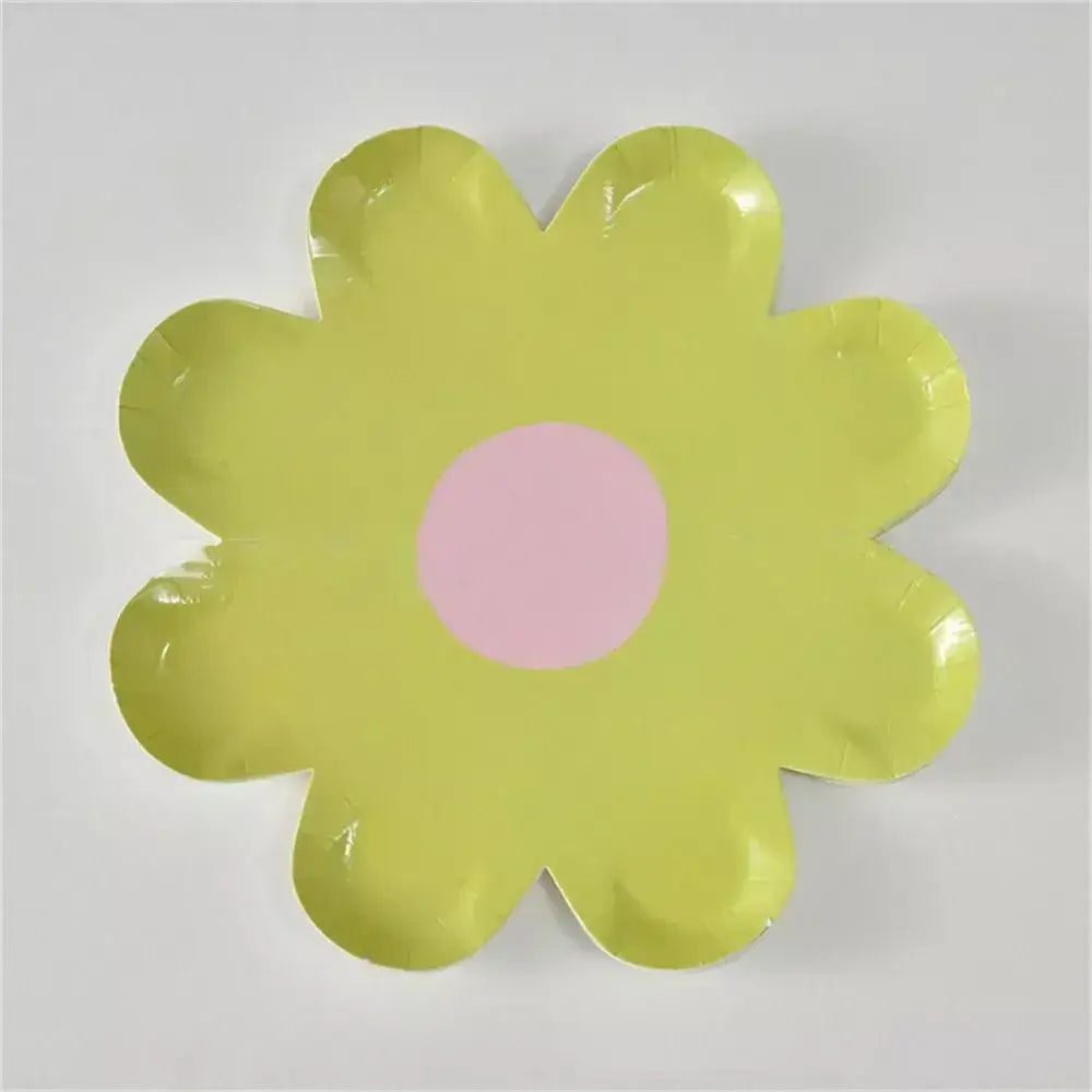 Lime Green Daisy Paper Plates 17cm 10pk