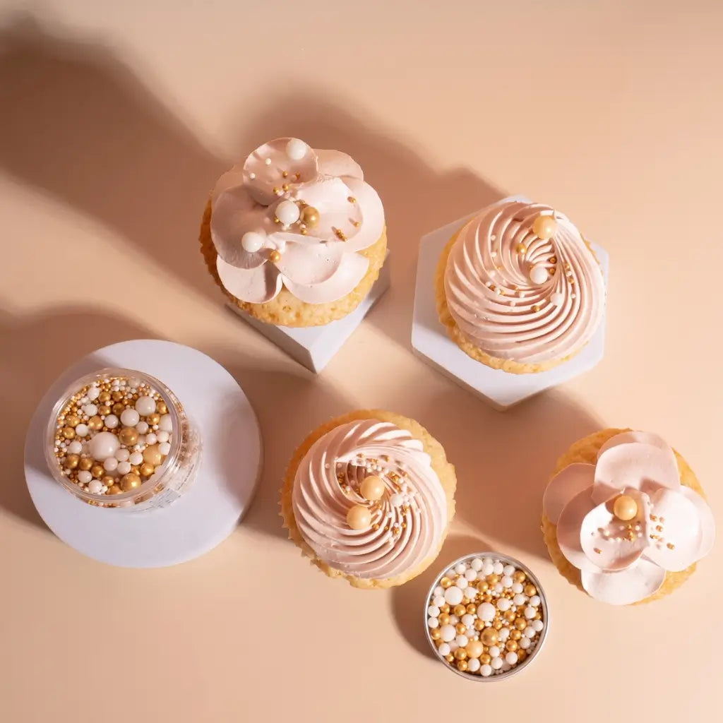 Elegant sprinkle blend for cupcakes and desserts