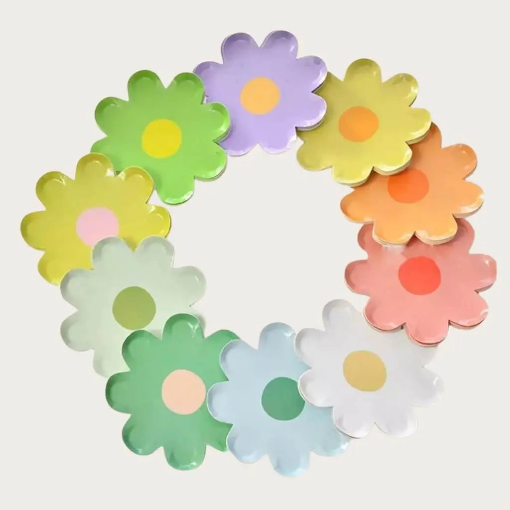 Mellow Apricot Daisy Paper Plates 17cm 10pk