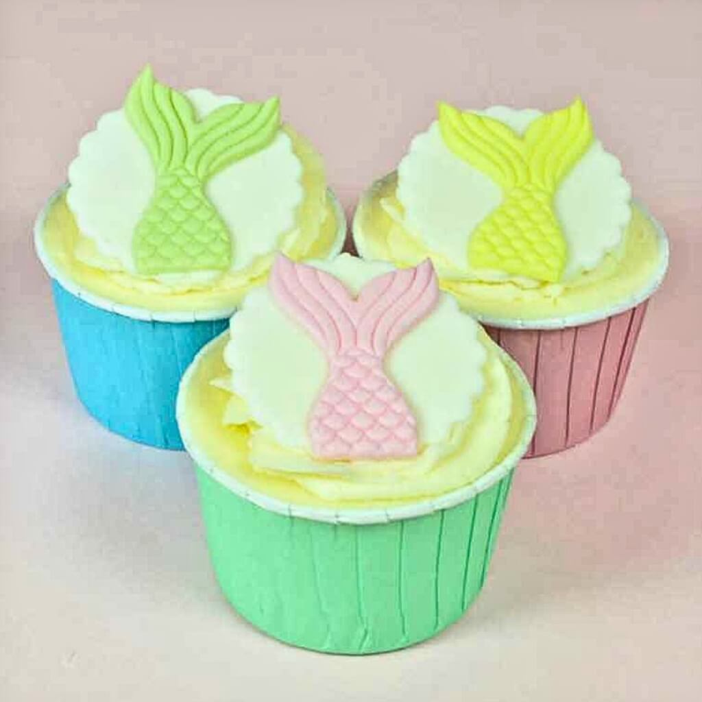 cake decorating tools for under the sea party