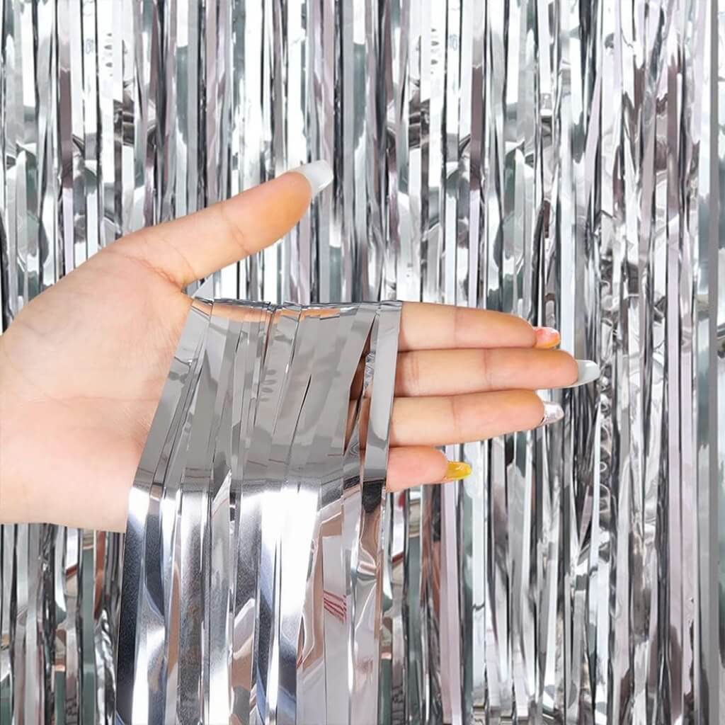 Metallic Silver Tinsel Foil Fringe Rain Curtain