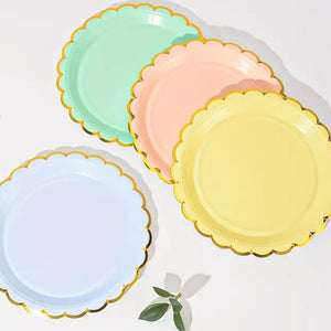 Pastel Yellow Gold Scalloped Edging Round Paper Plates 10pk