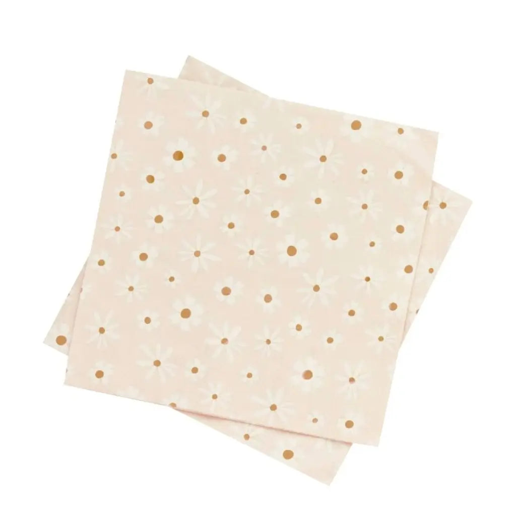 Pack of 16 pink paper napkins with white and yellow daisy floral design
