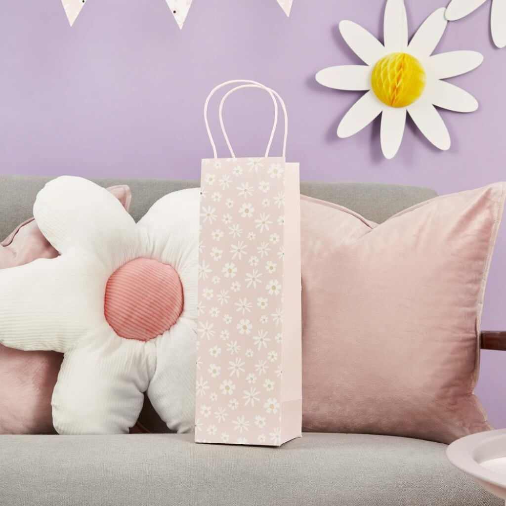Floral pink daisy gift bag for wine or champagne bottles