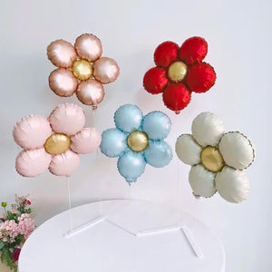 Vintage coloured five-petal daisy foil balloons with gold centre