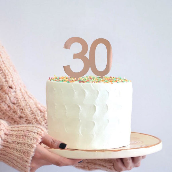 Pretty Cake Decorating Designs We've Bookmarked : Peachy cake for 30th  birthday