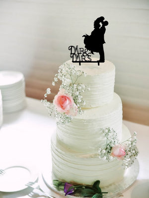 Silhouette Mr & Mrs Wedding Couple Kissing Cake Topper for engagement, bridal shower, hens party cake decorations