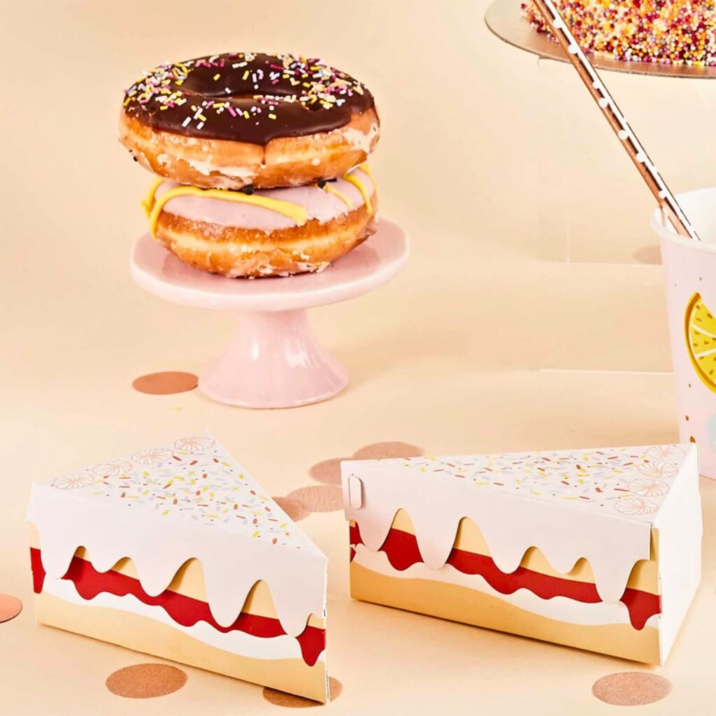Slice of Cake mini favour boxes for parties