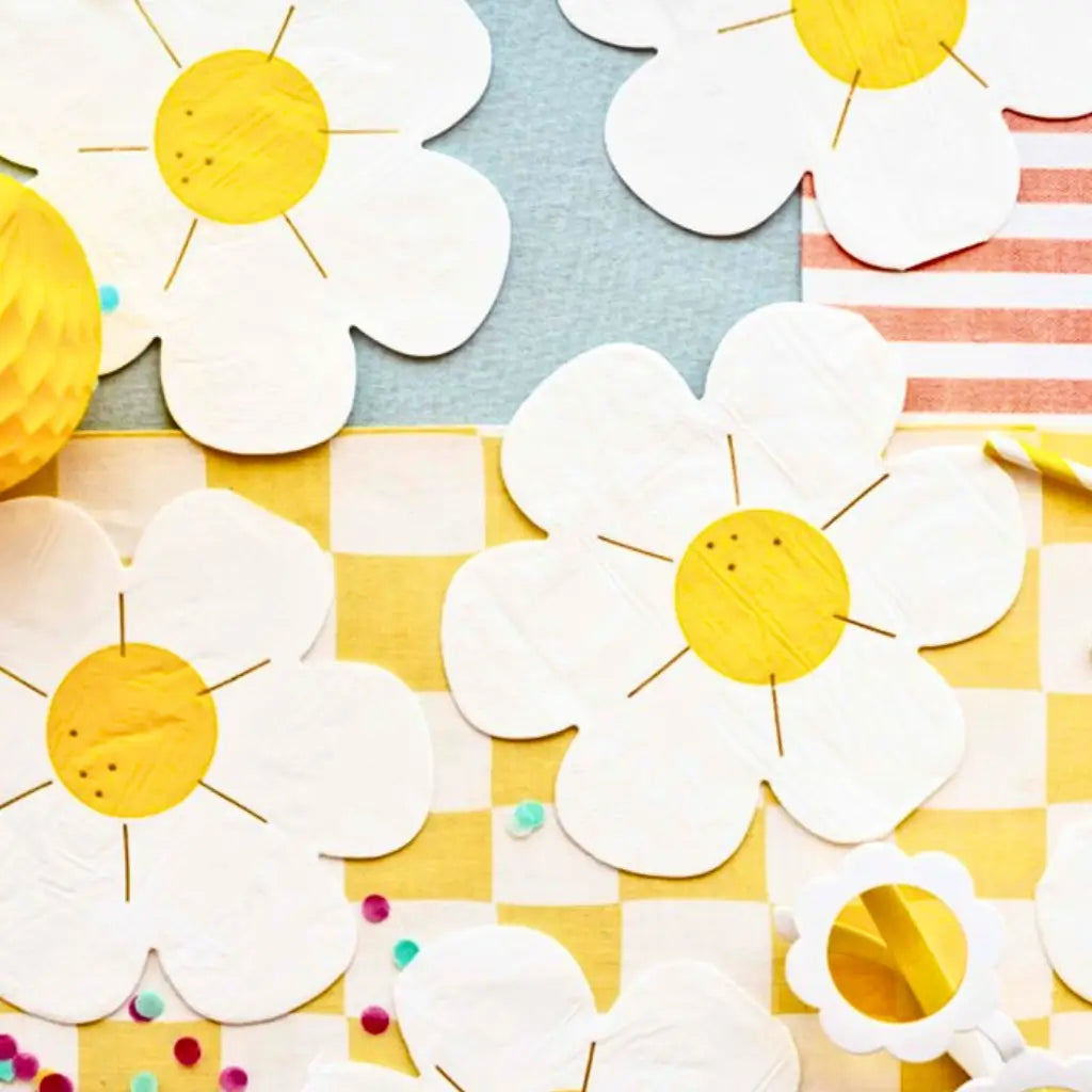 White Daisy Paper Napkins 12pk floral party tableware decorations