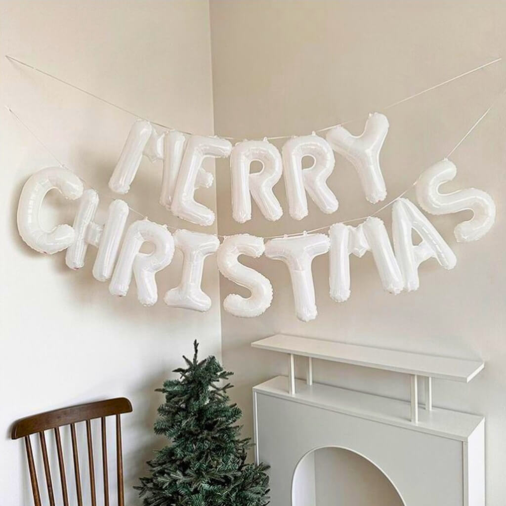 16-inch White Merry Christmas Foil Balloon Banner