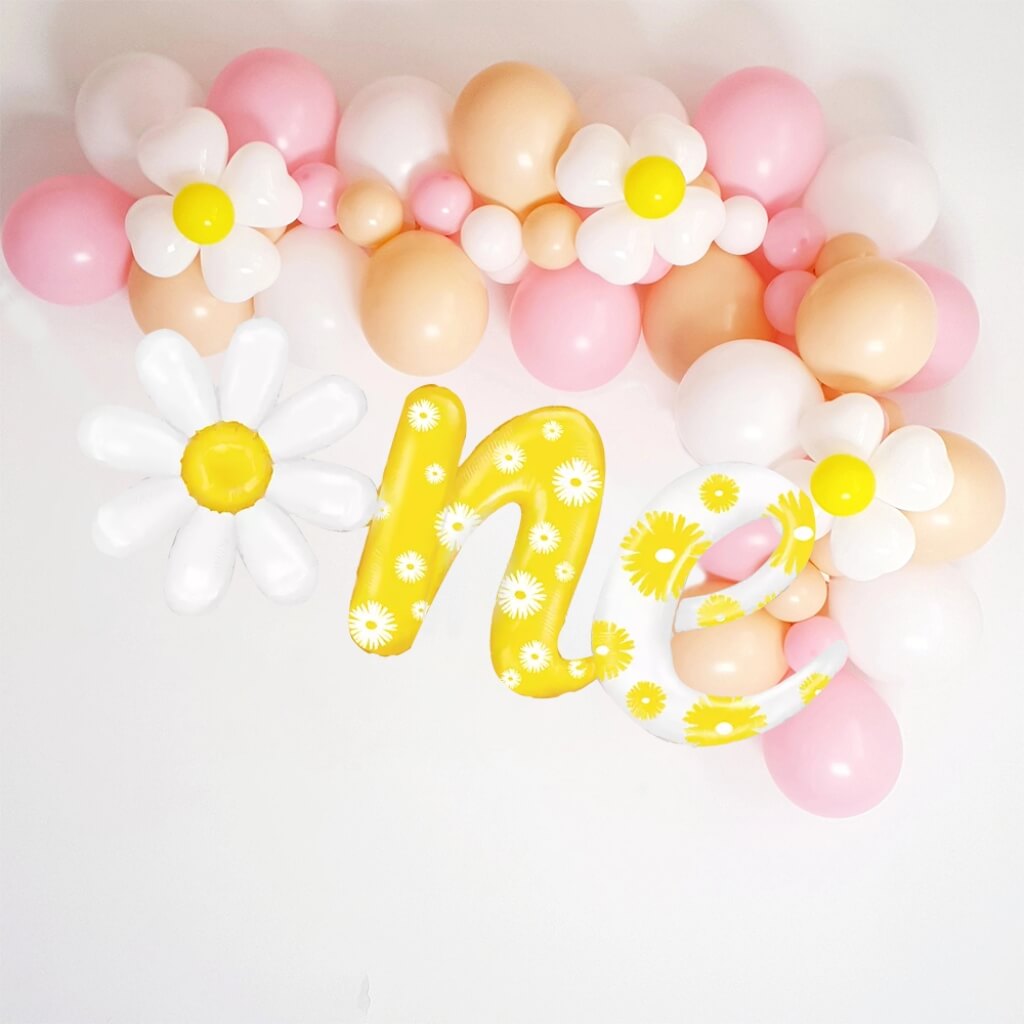 One Daisy Birthday Foil Balloon Banner