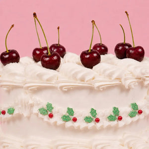Sprinks Yuletide Christmas sprinkle mix with red berries and green leaves