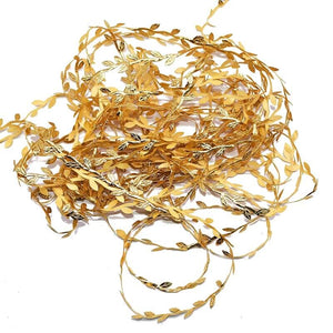 10m Artificial Sparkling Gold Leaf Trim Ribbon Roll