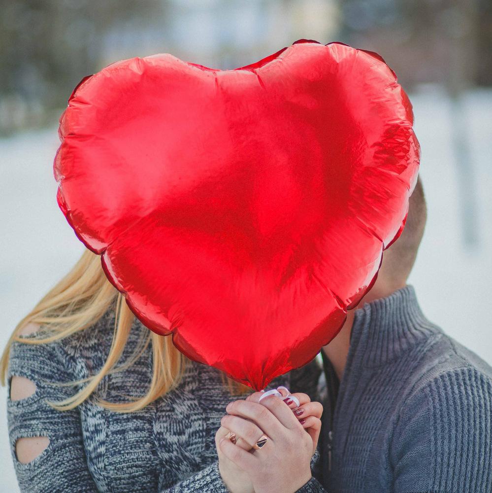 9"/18" Red Heart Foil Balloon - Online Party Supplies