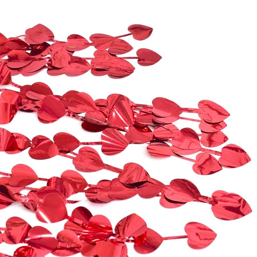 1m x 2m Heart Tinsel Foil Fringe Curtain - Red