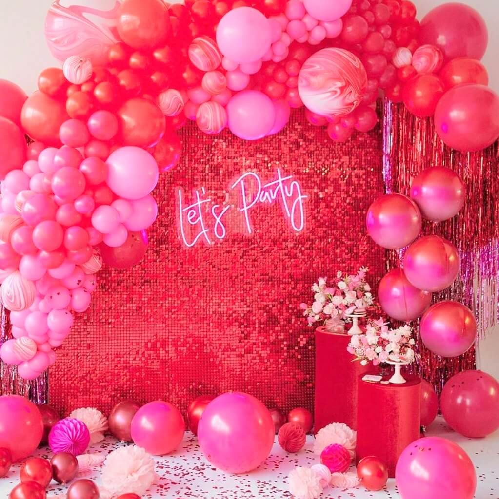 30cm x 30cm Pre-assembled Shimmer Sequin Wall Panel Backdrop - Square Red