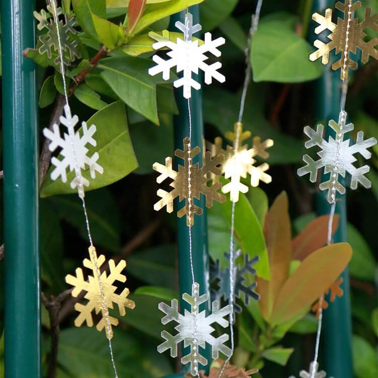 4m Metallic Silver & Gold Christmas Snowflakes Paper Garland