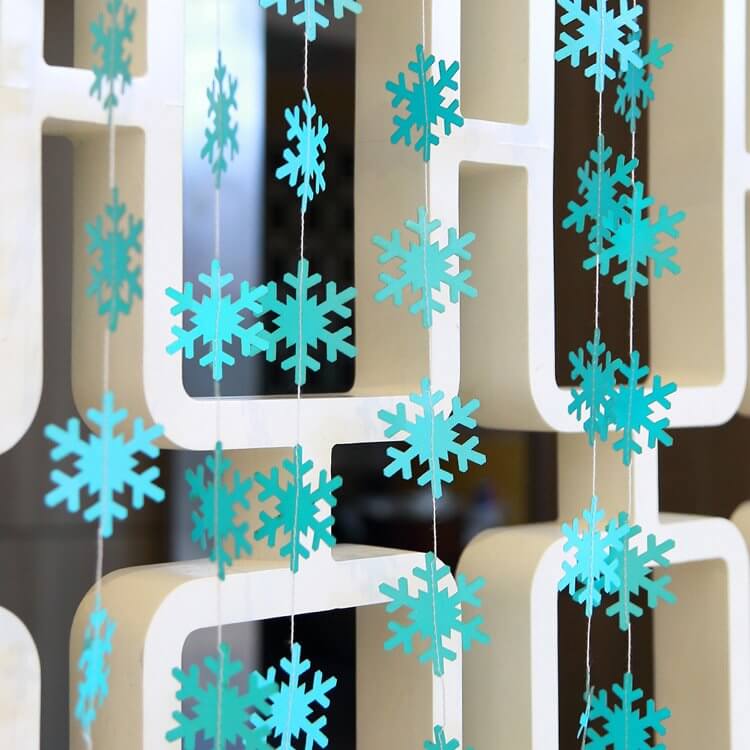 4m Matte Sky Blue Christmas Snowflakes Paper Garland