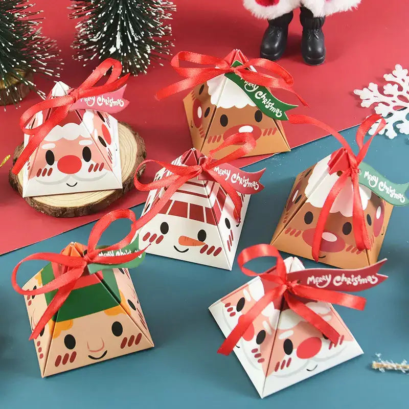 DIY Christmas Pyramid Candy Gift Box 5 Pack - Cute Smiling Reindeer