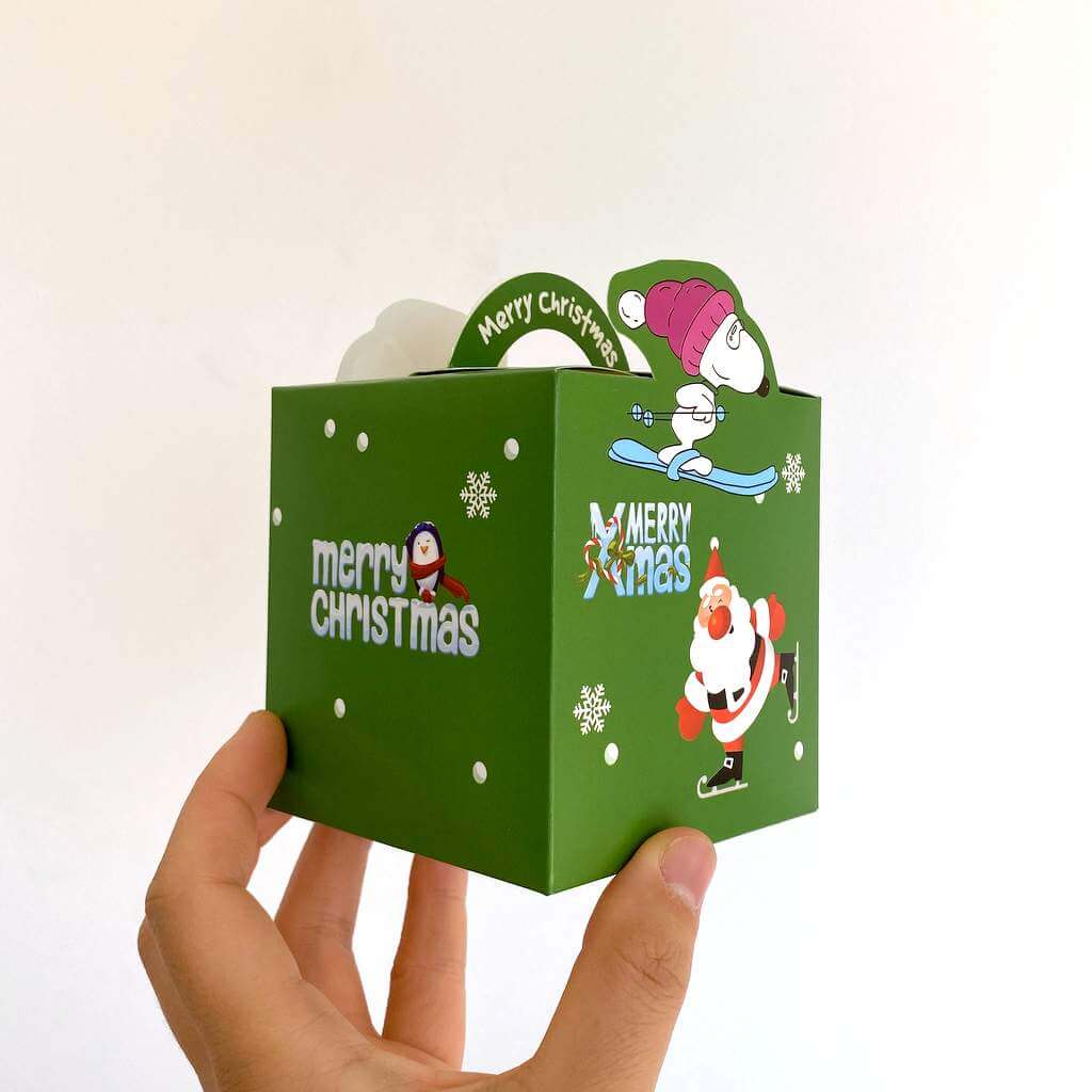 Green Merry Christmas Santa Ice Skating Treat Box 5 Pack